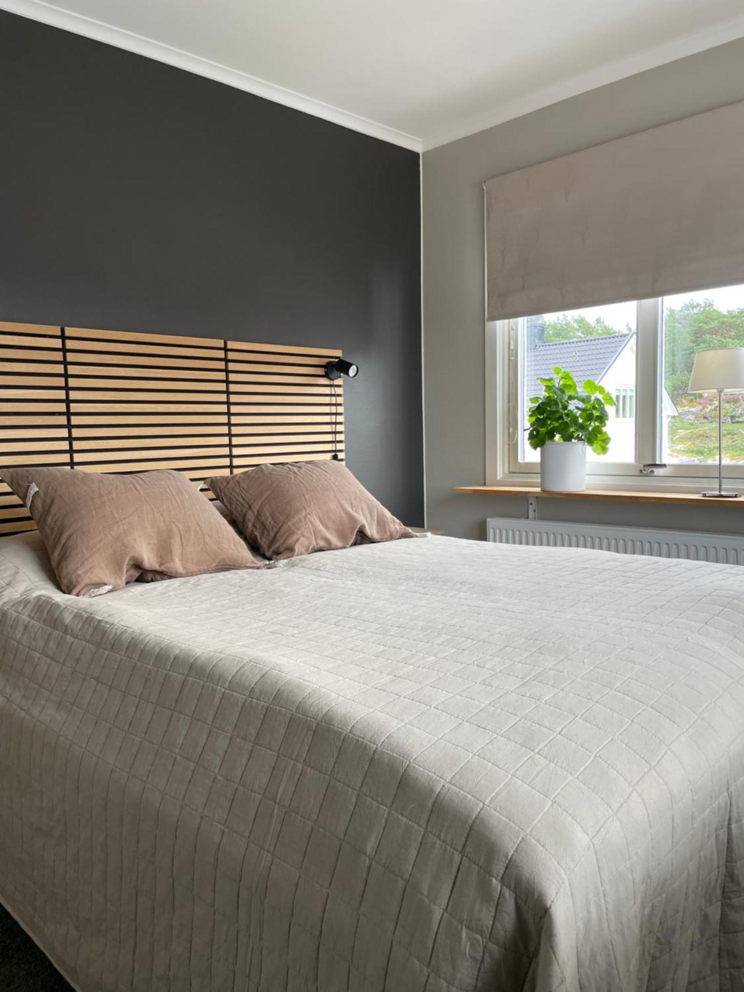 Annies Hus - Very Nice 2 Bedroom Apt Top Floor Stromstad Ngoại thất bức ảnh