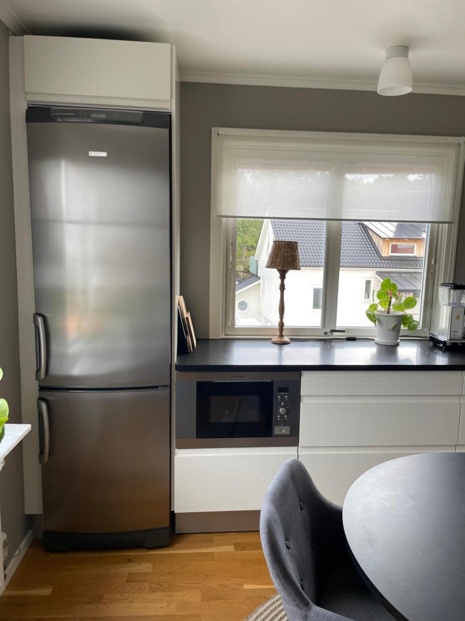 Annies Hus - Very Nice 2 Bedroom Apt Top Floor Stromstad Ngoại thất bức ảnh